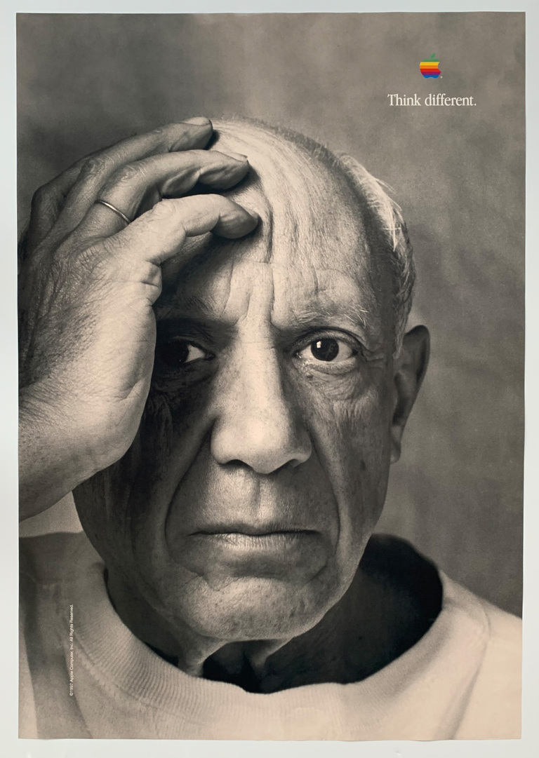 APPLE - Think different