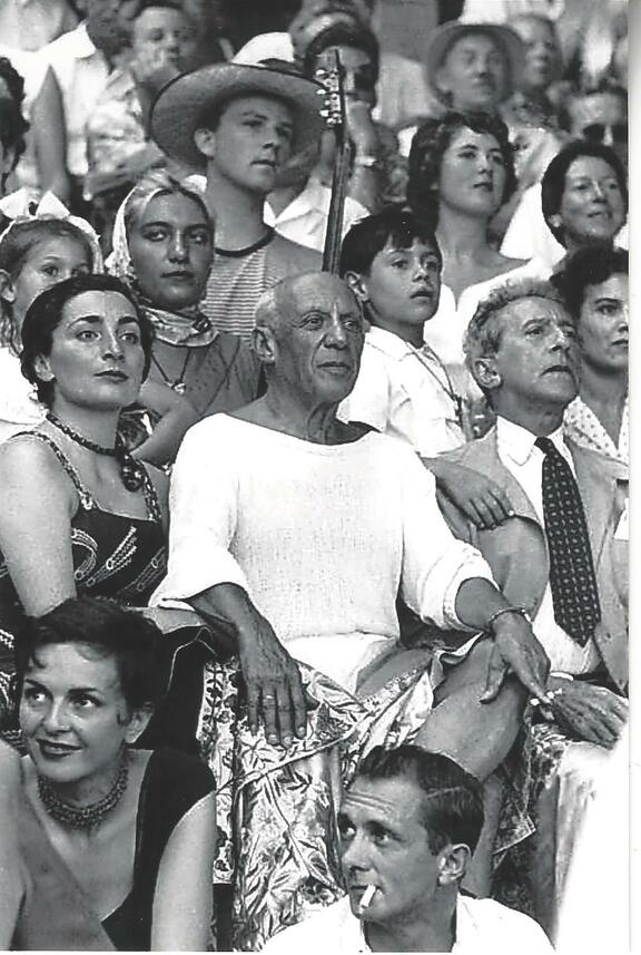 Picasso mit Jean Cocteau beim Stierkampf,Vallau...